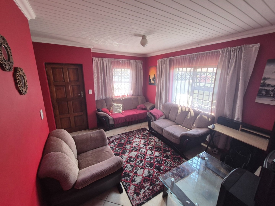 3 Bedroom Property for Sale in Montclair Western Cape